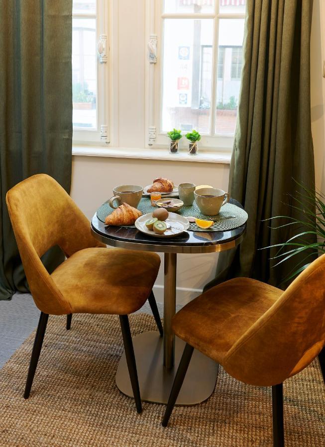 Bubble 8 Apartment Еперне Екстериор снимка